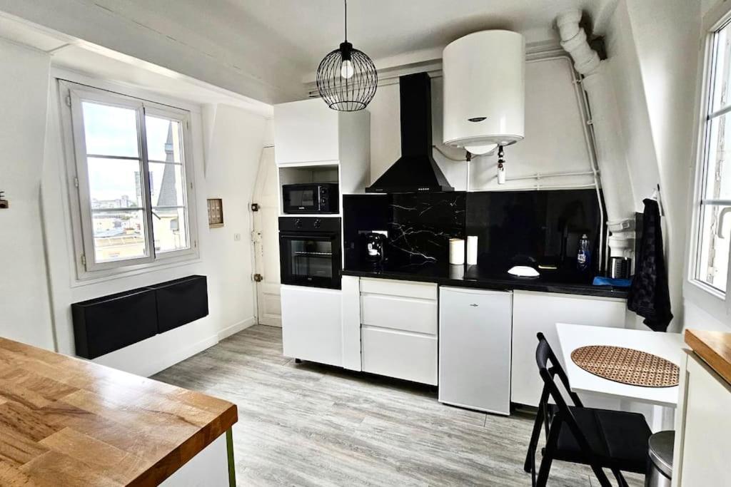 Appartement Vue Tour Eiffel Ligne 14 A Cote De Paris Gentilly Εξωτερικό φωτογραφία